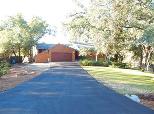 16219 Plateau Cir, Redding, CA 96001