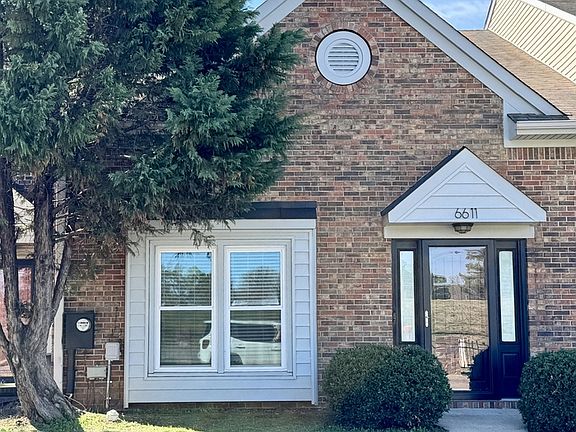2nd image of 6611 Steeplechase Dr NW