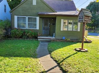 166 Cabot Rd, Rochester, NY 14626