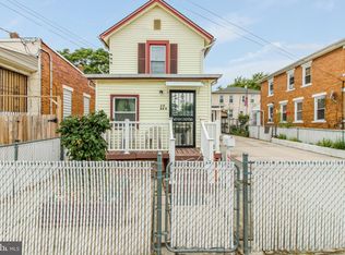 404 S 6th St, Vineland, NJ 08360