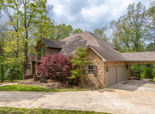 2805 Inwood Dr, Harrison, AR 72601