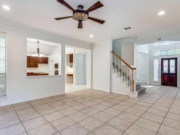 5th image of 2021 Broadleaf Dr