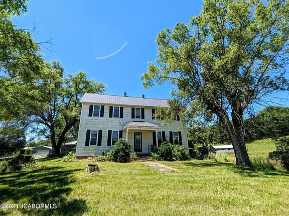 3rd image of 210 County Road 312