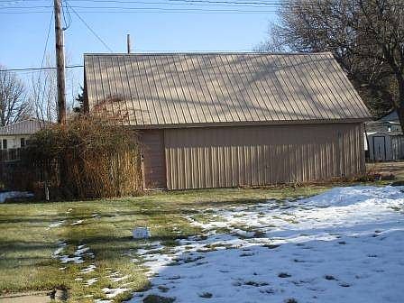 2nd image of 609 S Main St