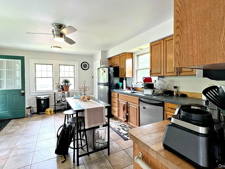 2293 Route 9G — Photo 6