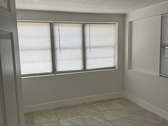 3rd image of 212 Dennis Ave