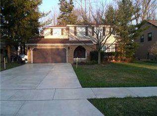 23 Schimwood Dr, Getzville, NY 14068