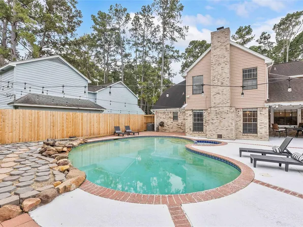 12911 Cluster Pine Dr, Cypress, TX 77429