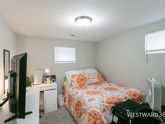 4th image of 3543 N Lawndale Ave #1