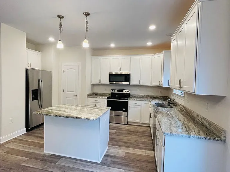 1059 Harvest Ct — Photo 7