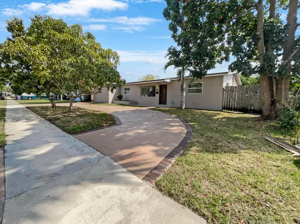 311 N 70th Way, Hollywood, FL 33024