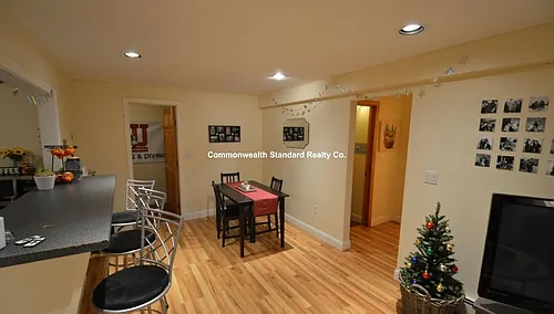 94 Pleasant St #1 Photo 1