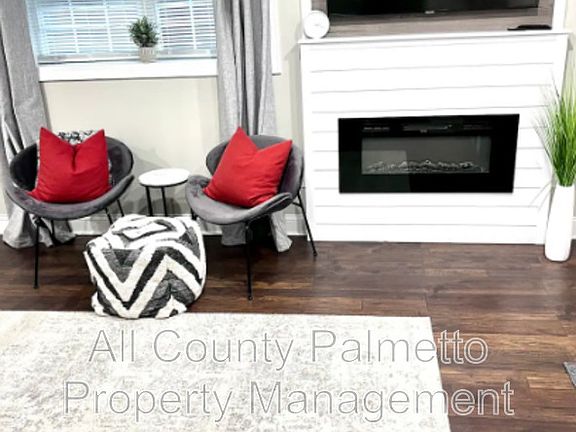 3rd image of 2647 Bonds Ave APT D