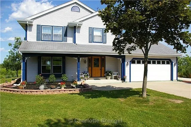 3962 68th St photo 1