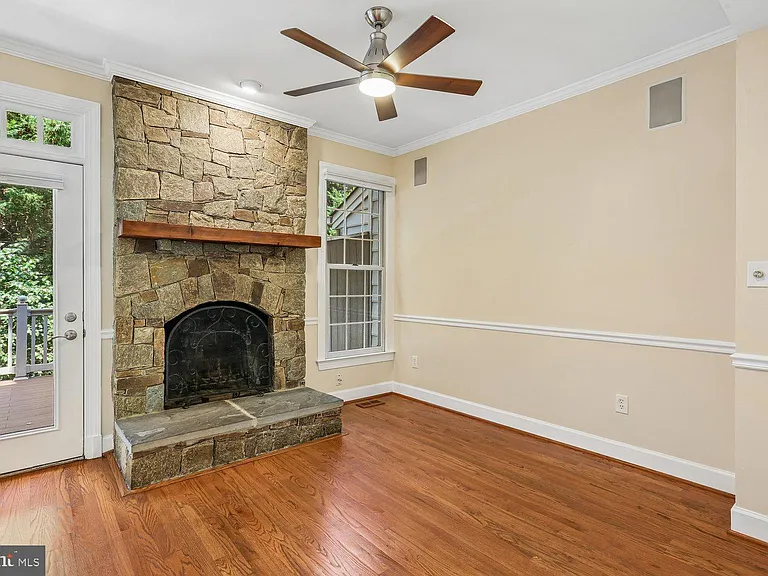 417 Winding Rose Dr — Photo 15
