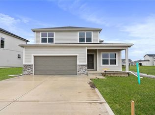 17757 Shady Bend Rd, Gardner, KS 66030