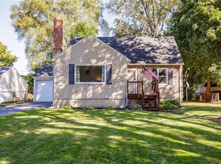 126 Cabot Rd, Rochester, NY 14626