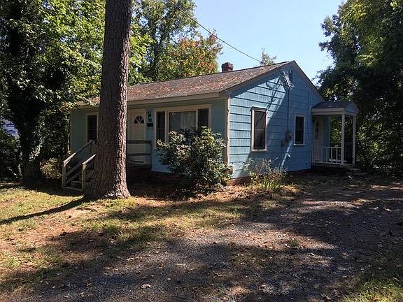 3rd image of 206 Hill St