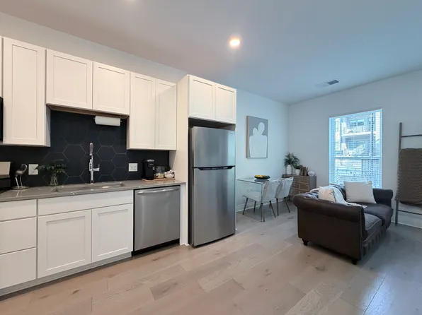 6644 Mooney St #203, Dublin, OH 43017