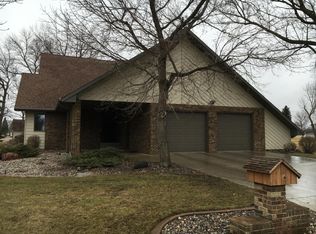 626 4th Ave NE, Crookston, MN 56716
