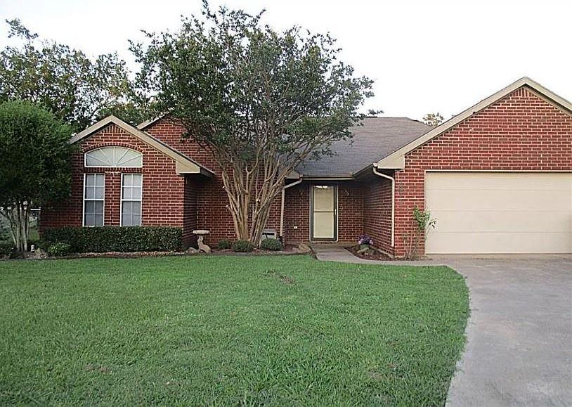 1st image of 2013 Hackberry Cir