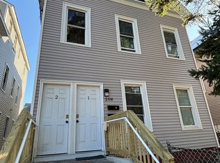 208 Dover St #3A, New Haven, CT 06513