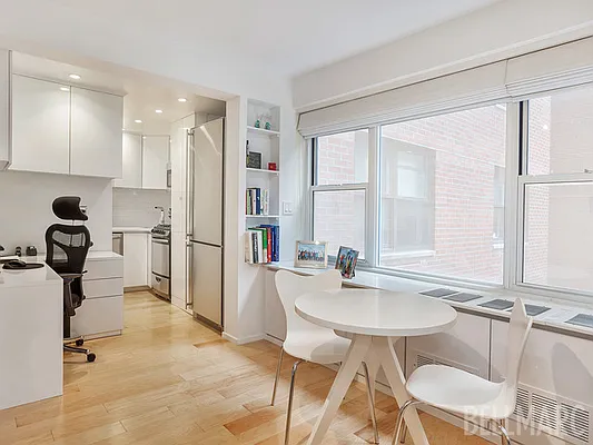 Sold by Bellmarc Realty | media 12