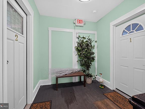 4th image of 34 N Nescopec St