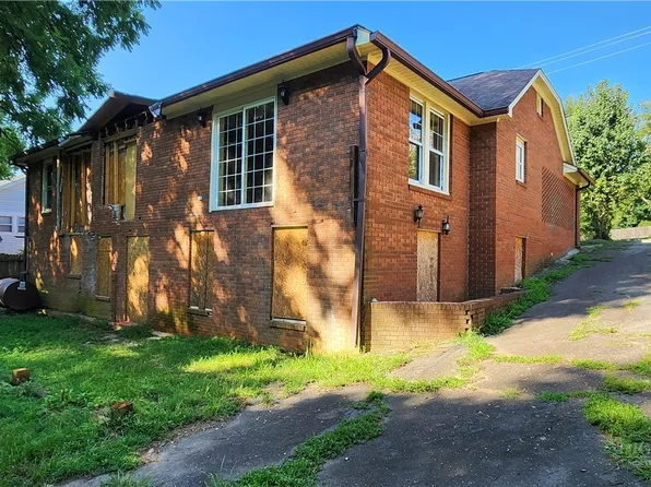 906 Trogdon Street, North Wilkesboro, NC 28659