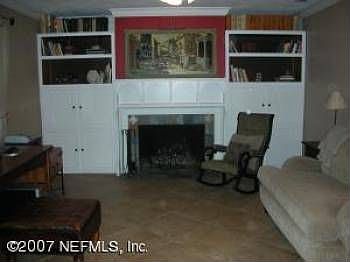 4th image of 3705 Leewood Ln