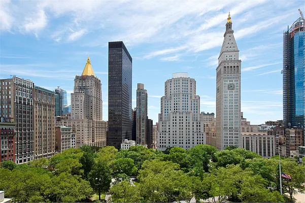 Sold by Douglas Elliman | media 16