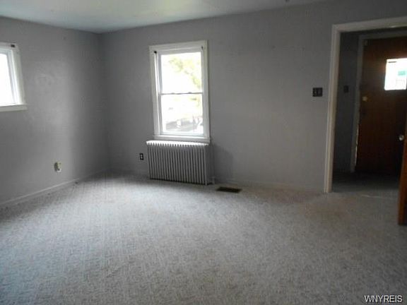 2nd image of 2765 Livingston Ave