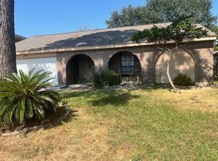 4218 Southchase Ln, Houston, TX 77014