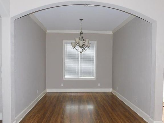 2nd image of 305 Rita Dr
