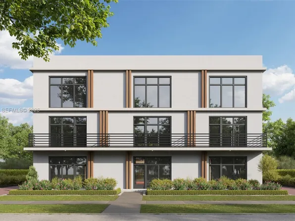 630 NE 3rd St, Hallandale, FL 33009