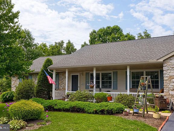 2nd image of 225 Country Dr