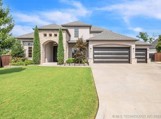 1121 W 108th Pl S, Jenks, OK 74037
