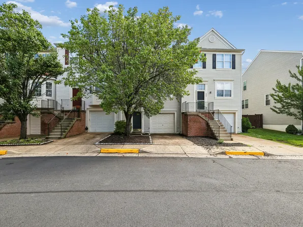 532 Kalmia Sq NE, Leesburg, VA 20176