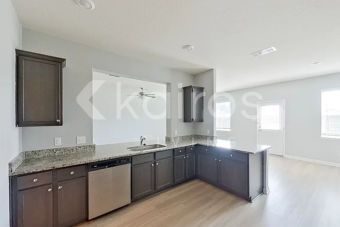 8411 Hannah Rd — Photo 12