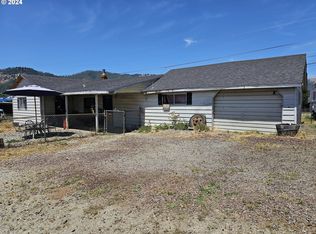 224 Gael Ln, Myrtle Creek, OR 97457