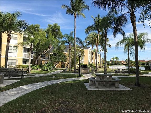 3rd image of 8520 SW 212th St APT 206