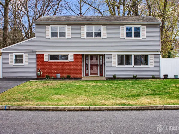 4 Dorset Rd, Old Bridge, NJ 08857