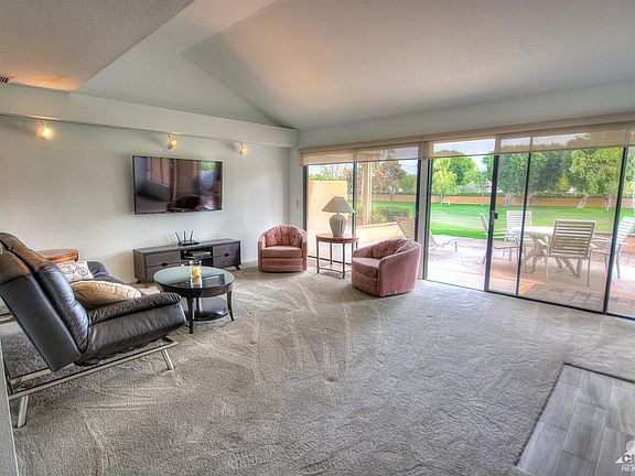 5th image of 41356 Woodhaven Dr E