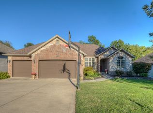 5054 S Clifton Ave, Springfield, MO 65810
