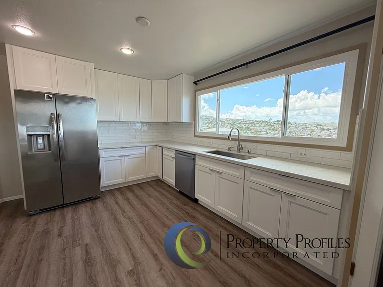 1584 Hanai Loop — Photo 4