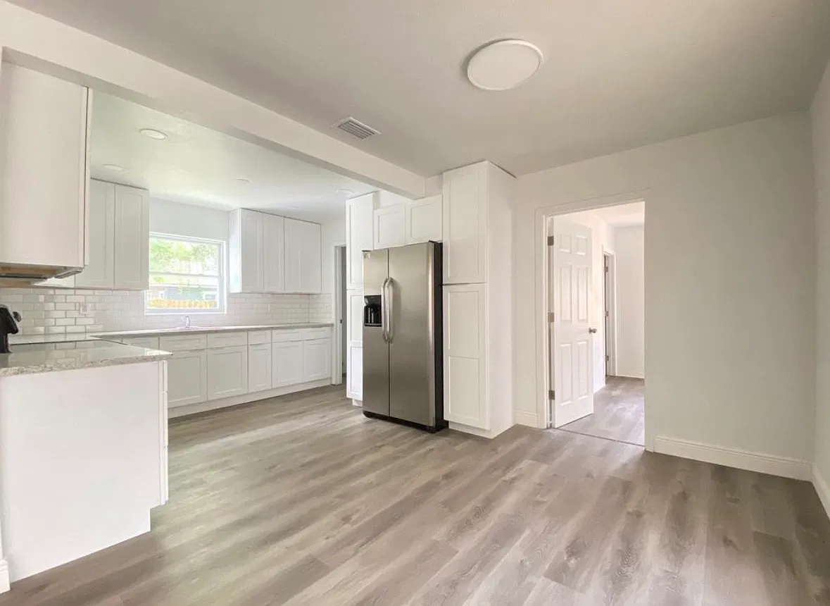 4 bed, 1800 sqft, $2,850 — Photo 3