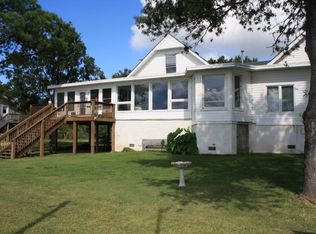 339 Debbi Lynn Ln, Belhaven, NC 27810