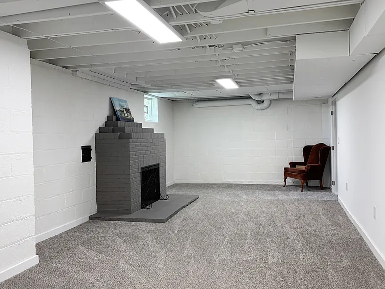 5430 Brainard Rd — Photo 33