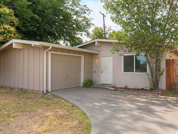 5th image of 3908 Floral Dr