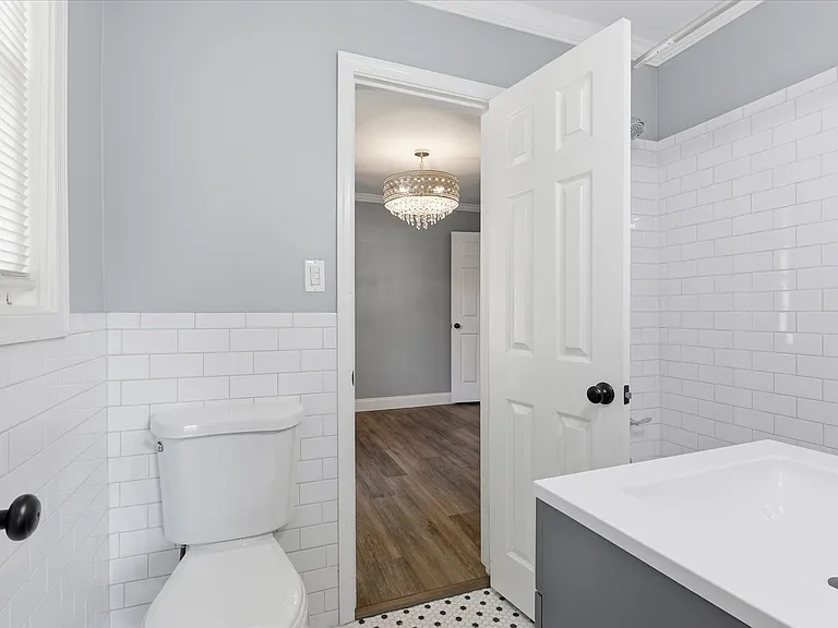 2812 Skelton St — Photo 12